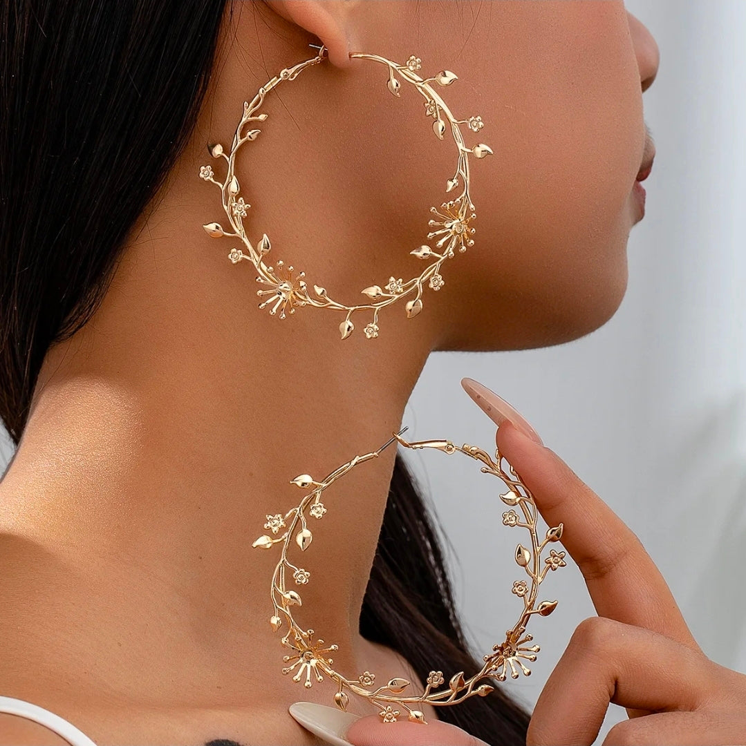 flower gold hoops