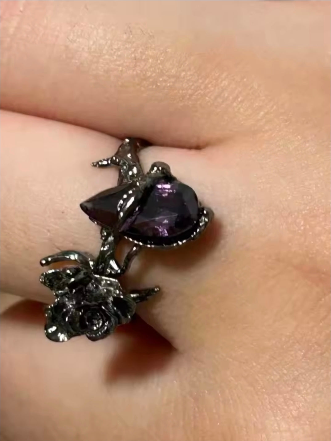 flower stone ring