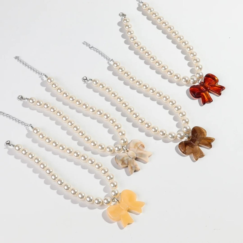 Pearl knot necklace